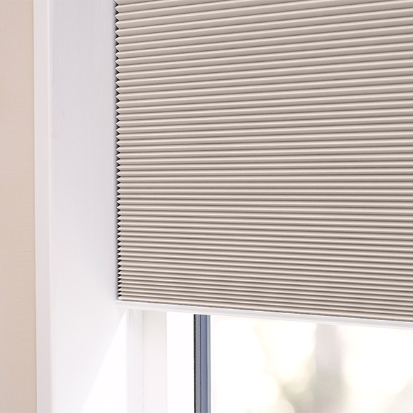 Plisségardin easylift m/grep Varm lys grå – Dobbelt stoff