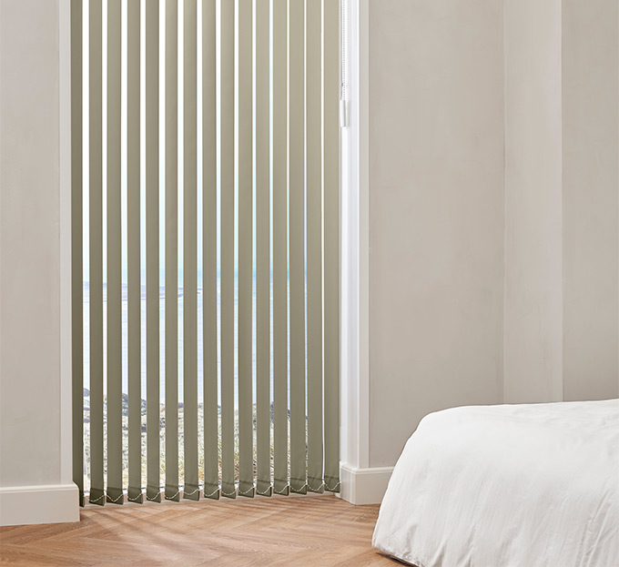 Lamellgardin 89mm lystett Latte