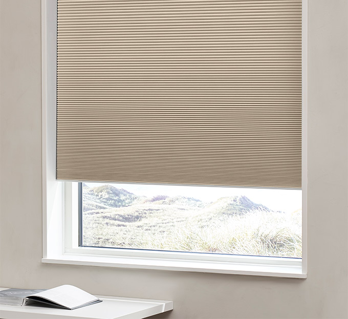 Plisségardin lystett easylift m/grep Lys beige – Dobbelt stoff